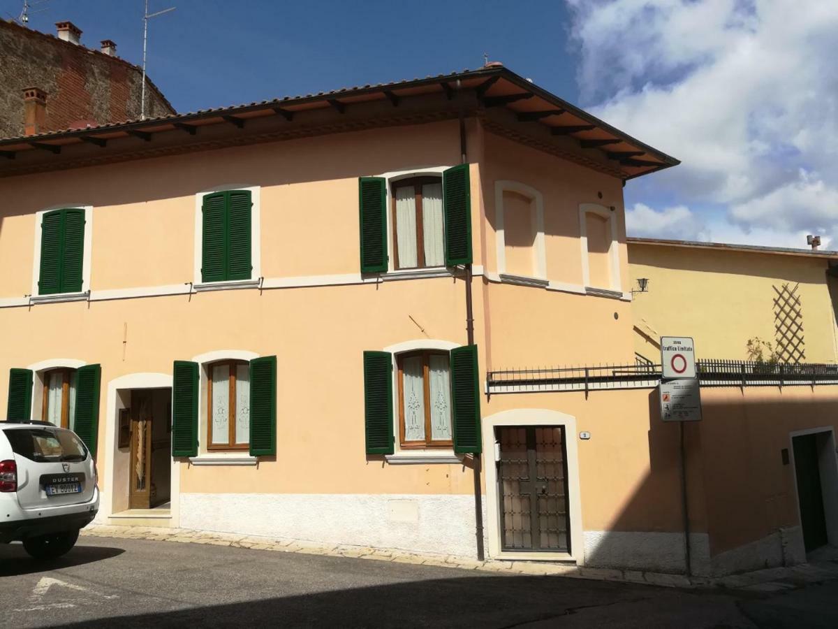 Apartamento La Terrazza Chiusi Exterior foto